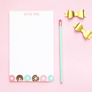 Personalized Donuts Note Pad for Kids Customized Stationery with Donut Writing Paper Set for Girls Custom Thank You Notes, Kid Notes, NP145