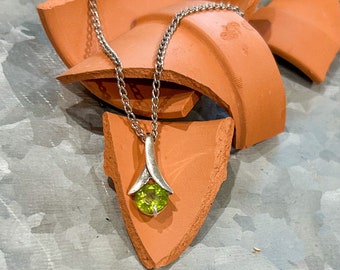 Pendentif péridot, bijoux en argent sterling, olivine, pierre de naissance d'août,