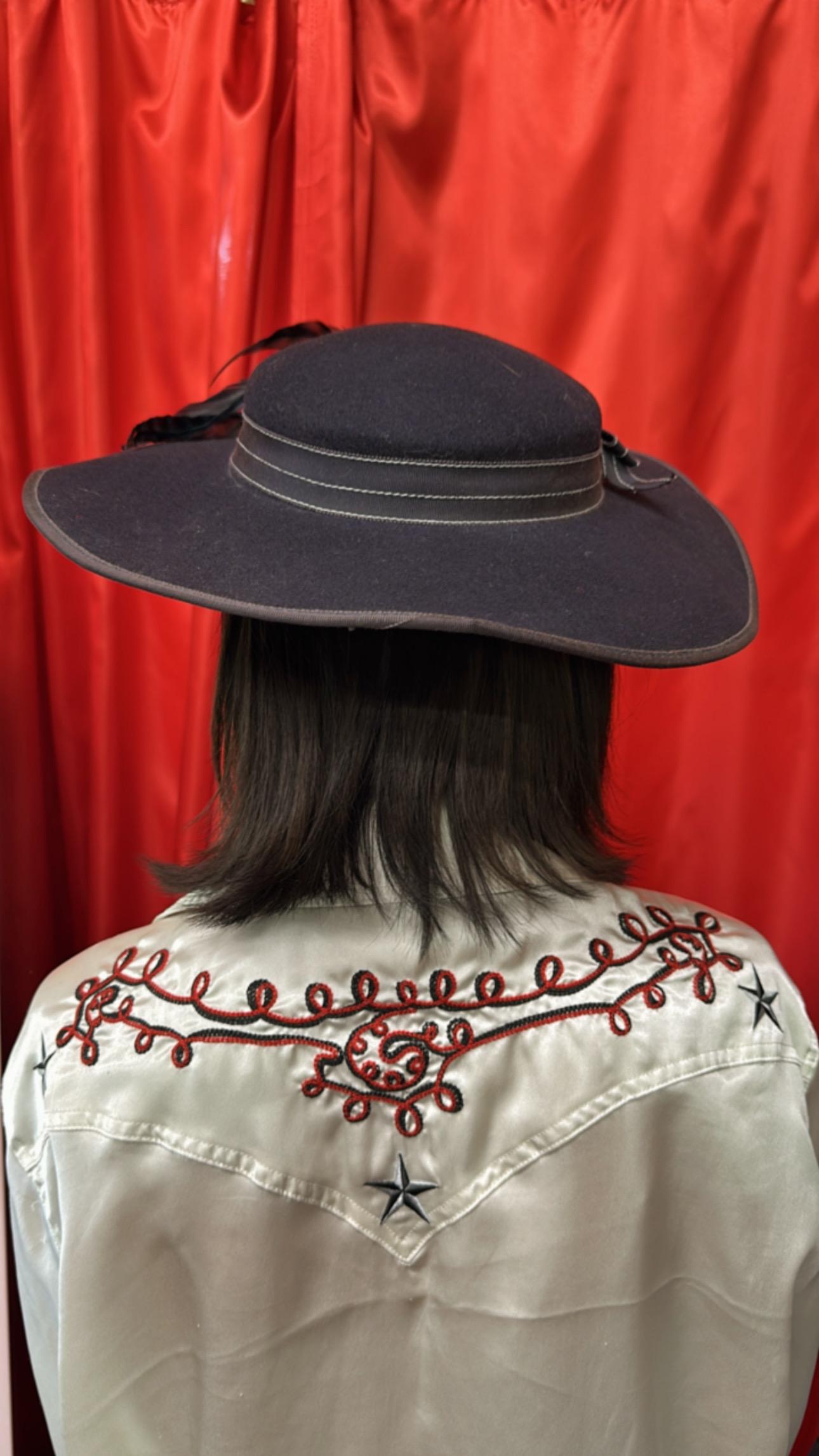 1940s Navy Feather Felt Dress Hat - Etsy display picture 2
