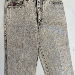 80’s High Waisted Acid Wash Straight Leg Jeans