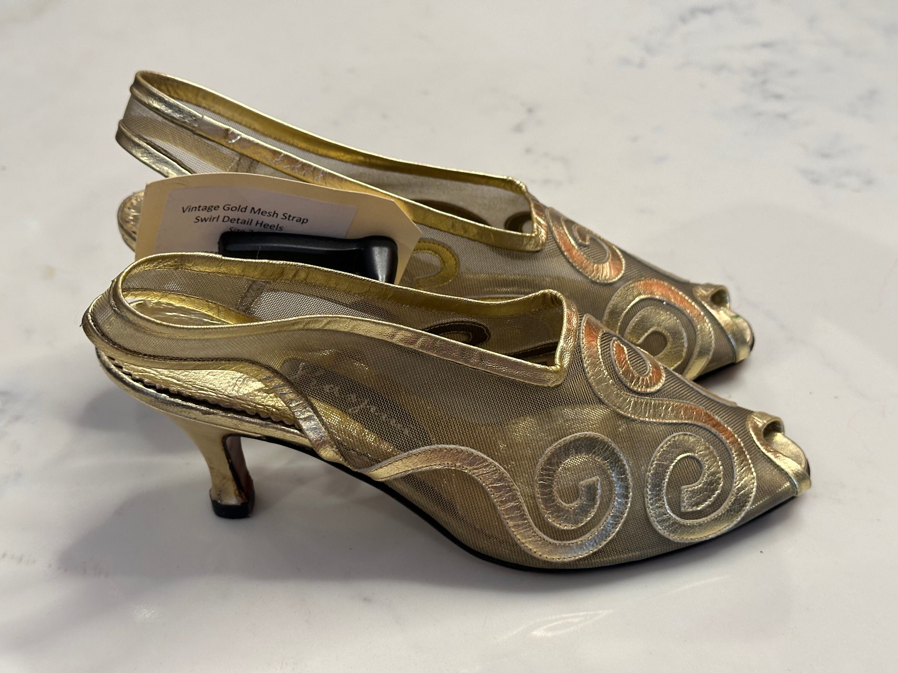 Golden Sling Back Heel WN5280