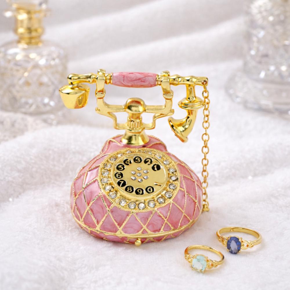 Vintage Trinkets - Etsy Canada