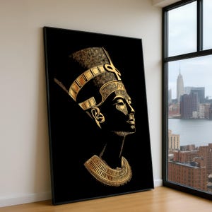 Elegant Pharaoh Queen Nefertiti Portrait Canvas Wall Art, Golden Egyptian Royalty Illustration, Ancient Egypt Home Decoration