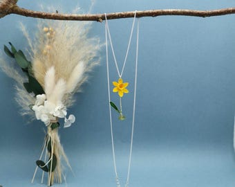 Handmade daffodil pendant necklace