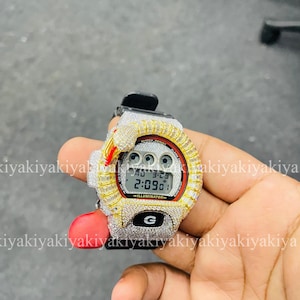 Iced Out G-Shock Style Armbanduhr: Moissanite Diamond Bustdown Digital Timepiece