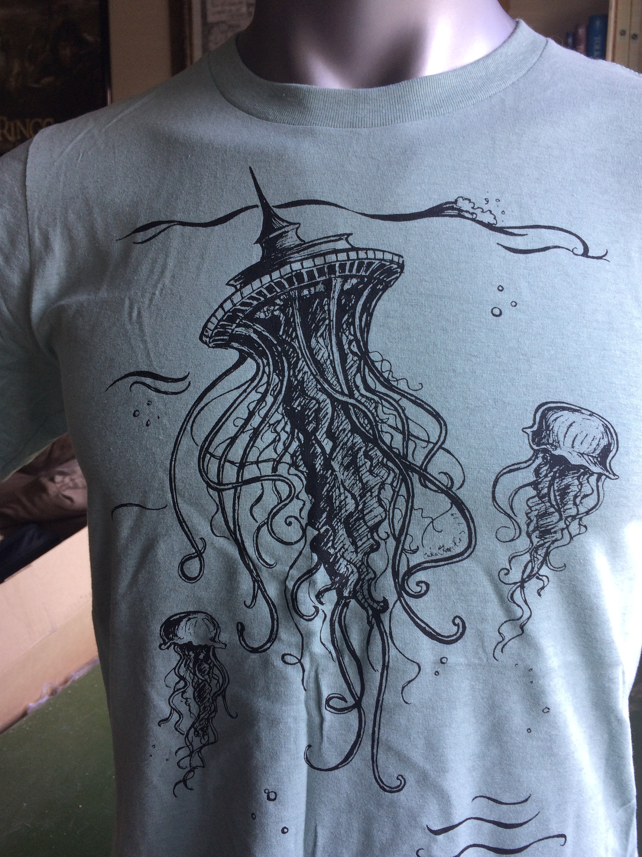 Seattle Jellyfish T-shirt - Etsy