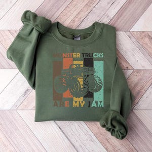 Monster Trucks Are My Jam, Retro Monster Truck Sweatshirt Vintage Oversized Graphic Pullover for Truck Fans Monster Jam Fan Truck Racing Tee