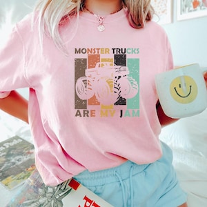 Monster Trucks Are My Jam, Retro Monster Truck Sweatshirt Vintage Oversized Graphic Pullover for Truck Fans Monster Jam Fan Truck Racing Tee