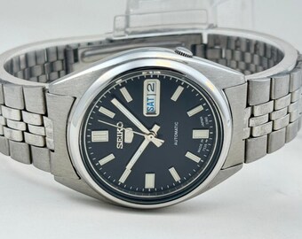 Seiko 5 7S26-3040 Vintage Automatic Men's Watch Day Date Japanese