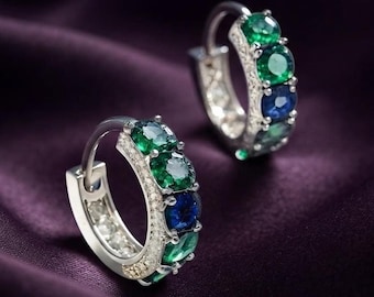 Pendientes de aro de zafiro y esmeralda, plata bañada en oro de 14 quilates, elegancia atemporal para el estilo cotidiano.