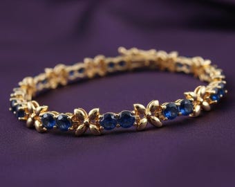 Bracelet tennis intemporel en saphirs ronds, maillon fleur en argent plaqué or 14 carats, bracelet cadeau pour femme