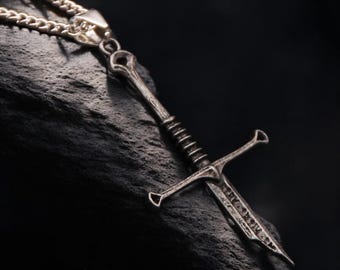 Narsil Broken Sword Pendant Necklace, Gothic Fantasy Jewelry for Men Women