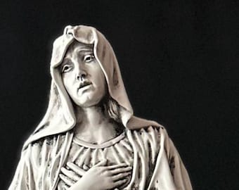 Virgin Mary/Madonna/Mother Mary/Virgin Mary Sculpture/Gift/Faith/Madonna Statue/Virgin Mary Statue/Catholic Faith/