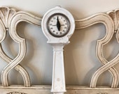 Vintage Kitchen Timer - White enamel, Cast Iron Kitchen Timer Stove Attachment - Farmhouse Decor