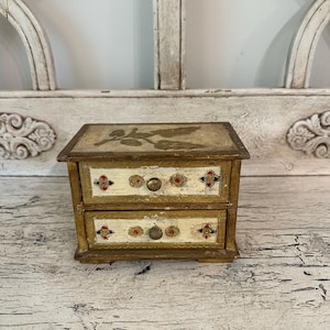 Small, Florentine Jewelry Box - 1960&#39;s - 70&#39;s Italy Souvenir - Venetian Style