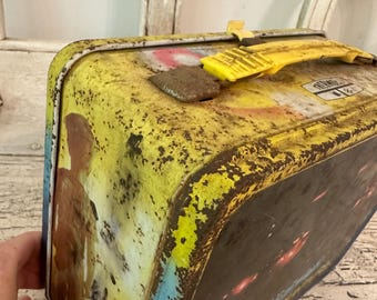 Vintage Metal Lunch Box - Close Encounters of the Third Kind