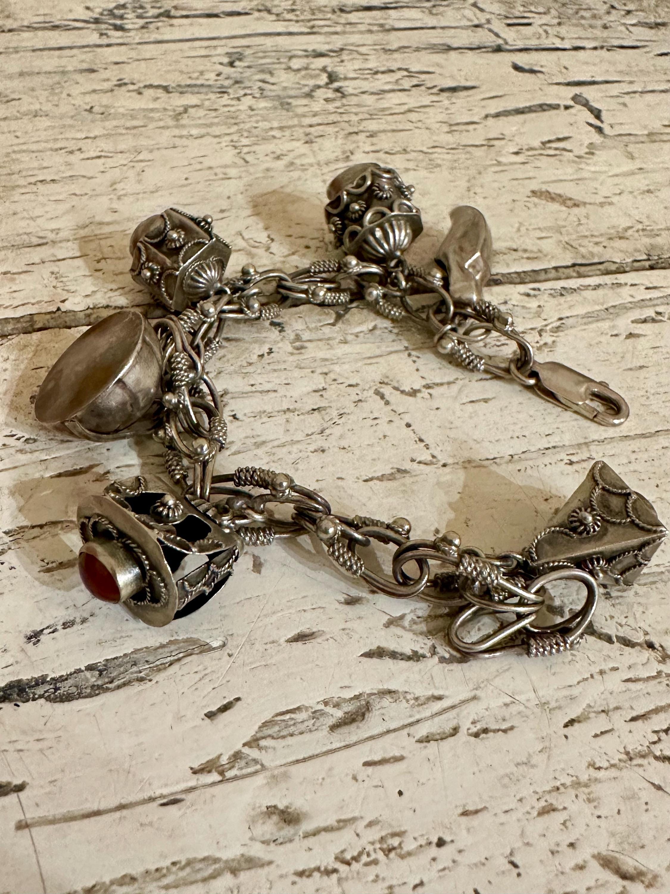 Pédale route/piste alu 398 argent 9/16ème avec cale pied + courroie