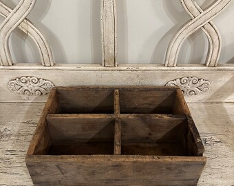 Vintage Rustic Wood Catchall Tray Divided Distressed Tool or Supply Box ...