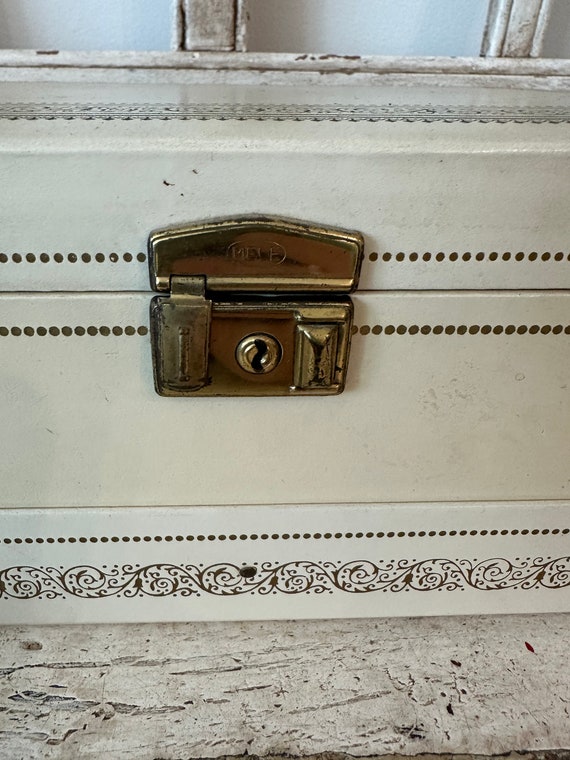 Vintage Jewelry Box with Original Key - Mele -  W… - image 7