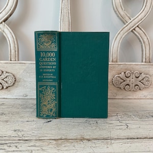 Vintage Garden Book: 10,000 Garden Questions, 1944 - Lightly Distressed