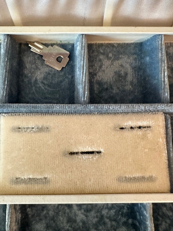 Vintage Jewelry Box with Original Key - Mele -  W… - image 3