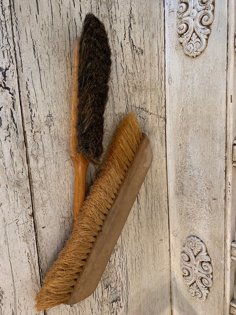 Assorted Styles Rustic Wood Drafting 2 Wooden Workshop Brushes