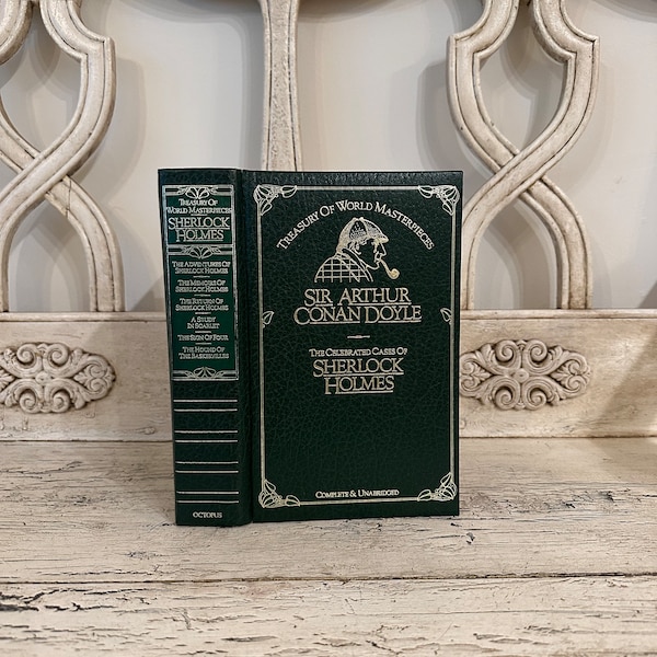 Treasury of World Masterpieces: Sherlock Holmes - Octopus Books, 1983 - Pretty Green and Gold Gilded Book