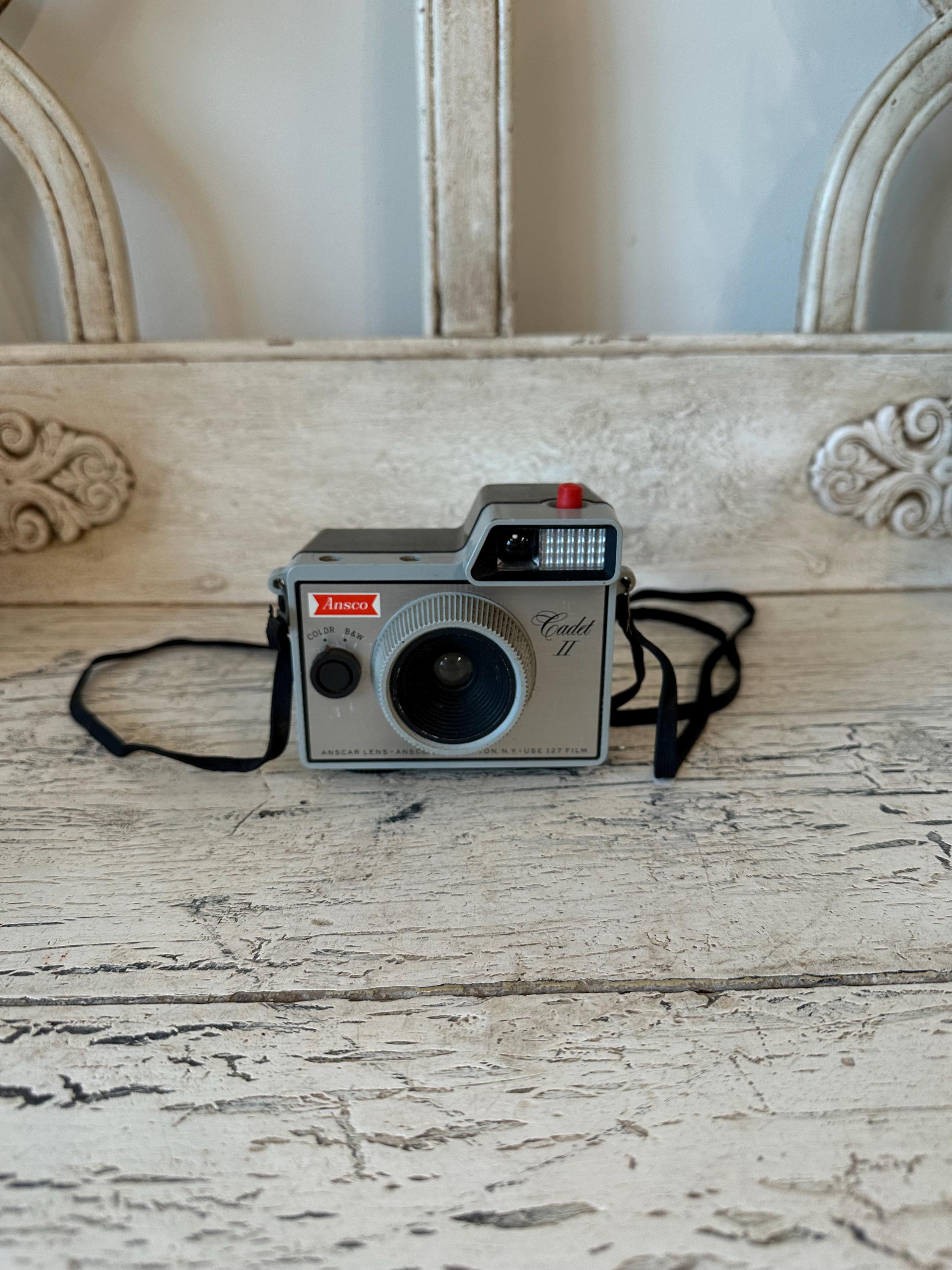 Vintage Ansco Cadet II Camera - Great for Prop pr Decoration