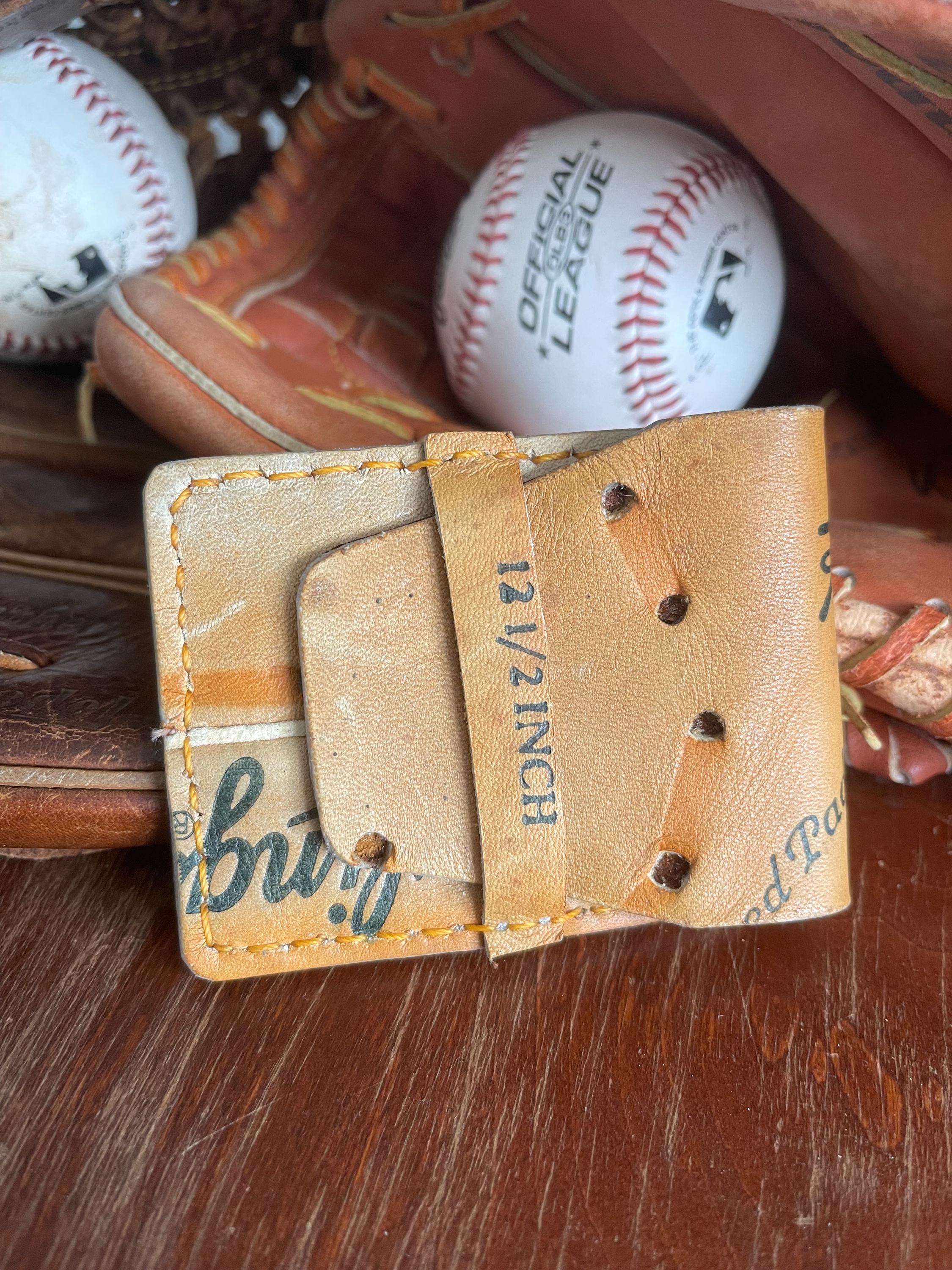 Crossbody Bag Purse Made Of Baseball Glove Leather MLB-CU105 MLB