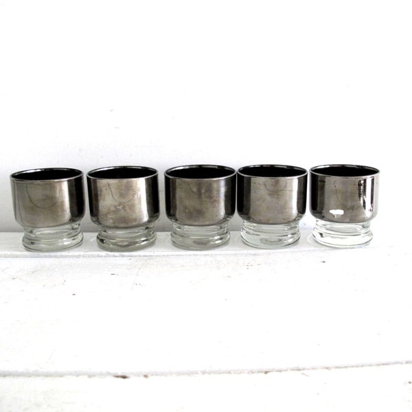 Dorothy Thorpe Glassware - Five Whiskey Glasses - Silver Cocktail Glass Set