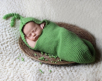 Pea Pod Cocoon/Bean Pod Cocoon (fits 0-3 months)