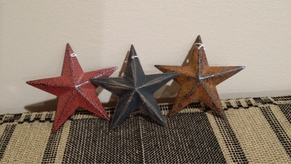 Rusty Set of 4 Metal 3.5/" Barn Stars Burgundy Mustard Ornaments Black