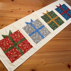 Christmas Presents Quilted Table Runner B
