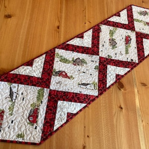 Barn Quilt Logs Quilted Table Runner B