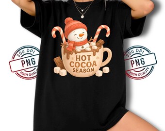 Temporada de chocolate caliente PNG: Muñeco de nieve acogedor en taza. Diseño invernal. Descarga digital.