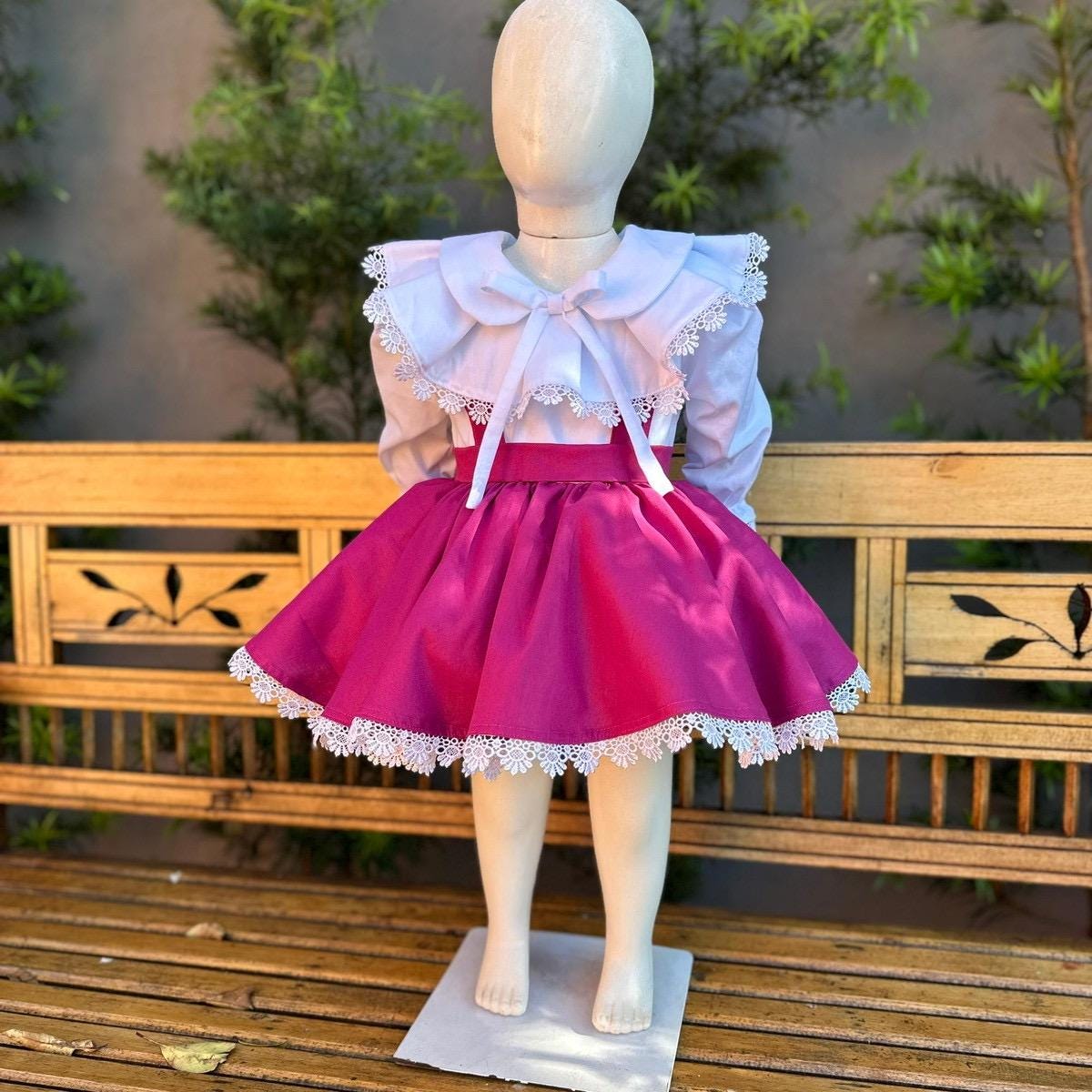 open lace back dress Buy KIDZOOMART Masha and the Bear Girls Party Dress Set, Pink Satin with  Character Print, 5 Piece Combo with Hairband, Scrunchie, Bag, Wand, Floral  Rose Border Design (in, Age, 7 Years, 8