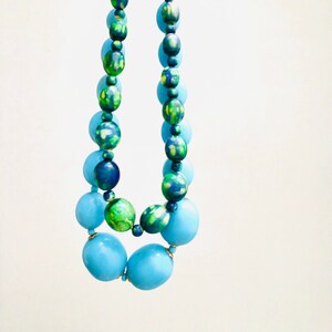 set of two Vintage beaded necklaces 1970’s, retro style accessories, blue and green marbled
