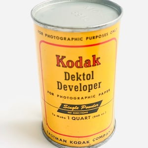 VINTAGE NEW Kodak  Eastman Dektol Developer made in USA - for photographic paper - single powder in can 1970