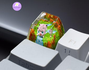 Copritasto Esc in resina Jigglypuff, copritasto per tastiera artigianale anime dipinto a mano.