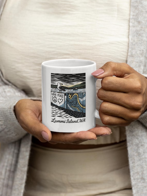 Stylish Ceramic Coffee Mug: Vibrant Colors, Unique Artwork