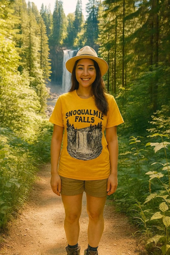 Snoqualmie Falls illustration T-Shirt | Washington State landmark, scenic nature
