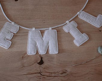 Buchstaben Girlande Kindername personalisieren - Beige