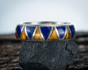 Anillo con incrustaciones de ojo de tigre y lapislázuli, banda de plata de ley 925