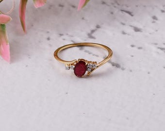 Twisted Ruby Ring / Ruby and Diamond Ring / Unique Ruby 14K Gold Stackable Ring / Ruby Ring Gold / Natural Ruby Ring 14k Gold /Gifts For Her
