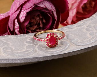 Ruby Ring / Cluster Ring / Unique Ruby 14K Gold Stackable Ring / Ruby Ring Gold / Natural Ruby Ring 14k Gold /Gifts For Her /Customised Gift