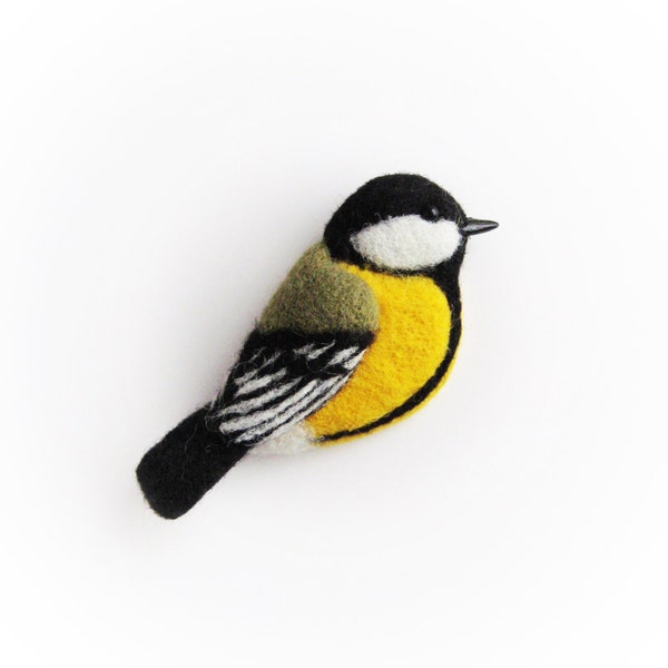 Needlefelt bird brooch Wool bird Winter bird decor Woodland accessory Gift for bird lovers Gift for her Great tit