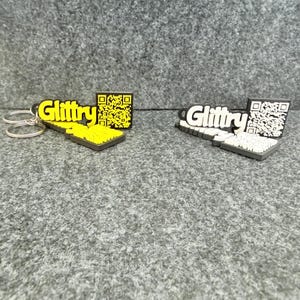 Custom Qr Keychain Business Card Digital Link Scannable Code Alternative Networking Tool Promotional Item Custom Color Plastic Bulk Order