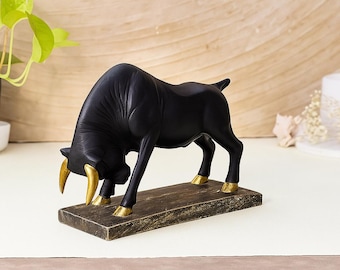 Estatua de toro de Wallers en negro y dorado / Escultura de animal en poliresina