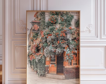 Londoner Photography Print: Flowers at Churchill Arms Pub, English Wall Art (Digital Download)