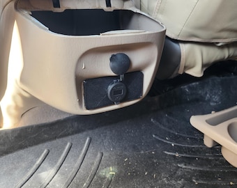 Placa ciega para la consola central de la Ford Excursion